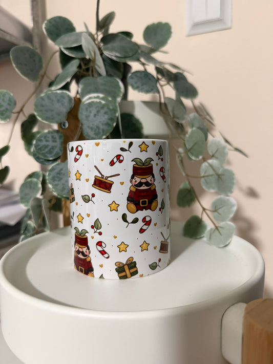 Tasse Nussknacker weihnachtlich